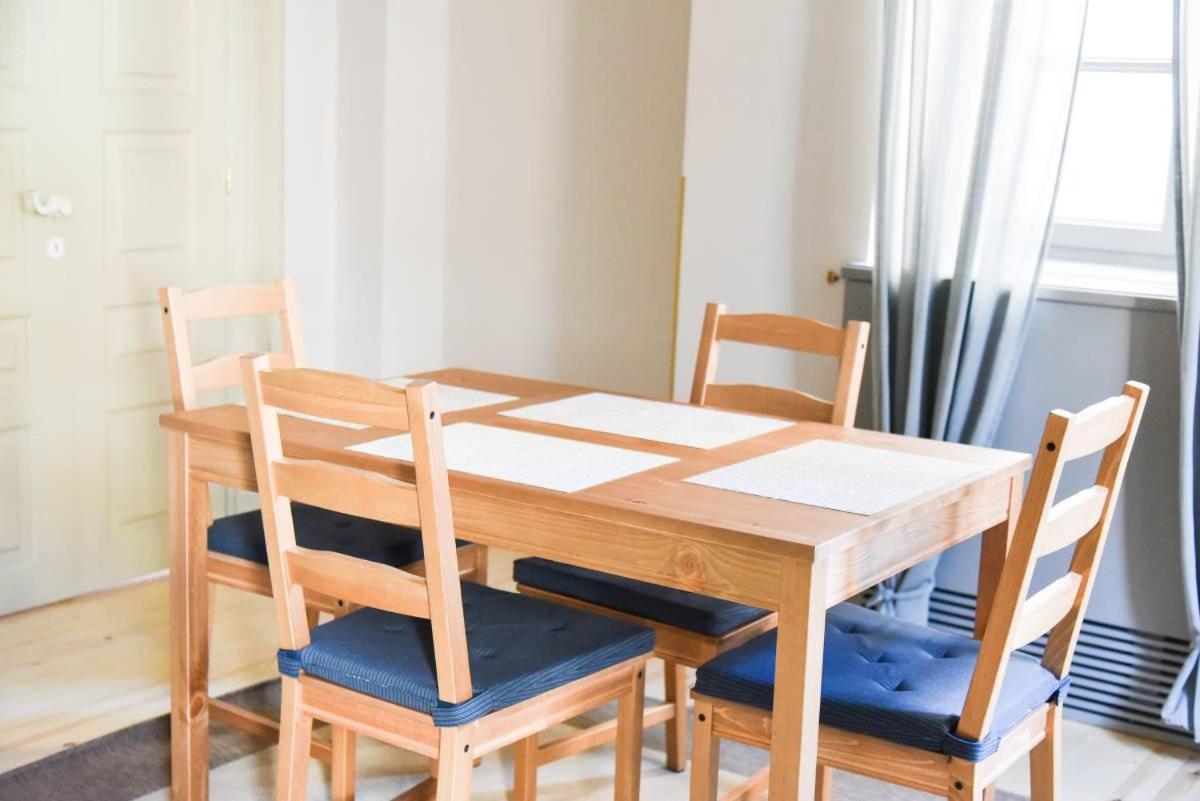 Erst Guest House Αθήνα Εξωτερικό φωτογραφία
