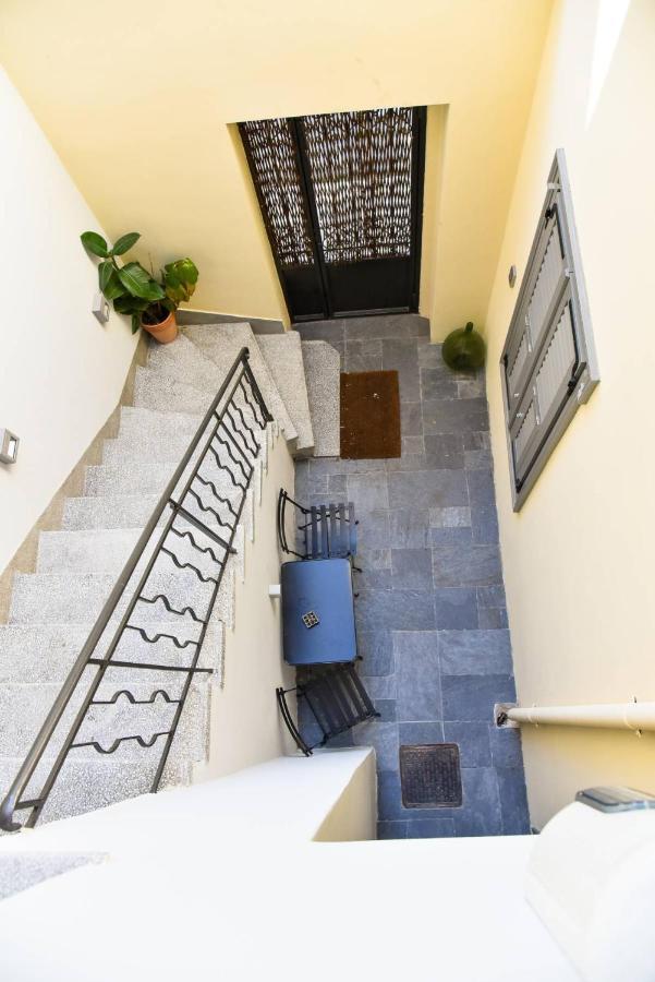 Erst Guest House Αθήνα Εξωτερικό φωτογραφία